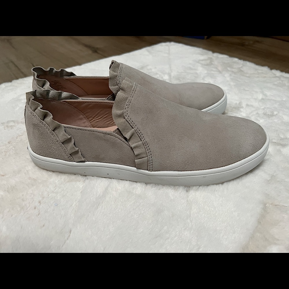 Kate Spade Lilly Sneakers in Grey Suede Size 9 - Picture 1 of 12